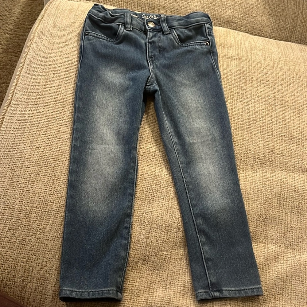 Girls 3T Jegging super soft, faded wash, pockets & excellent condition